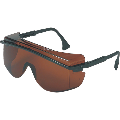 Lunettes de s&eacute;curit&eacute; Uvex Astrospec OTG 3001, Lentille Grise/fum&eacute;e, Anti-&eacute;gratignures, ANSI Z87+/R&eacute;pond ou surpasse la norme CSA Z94.3 NTL Industrial