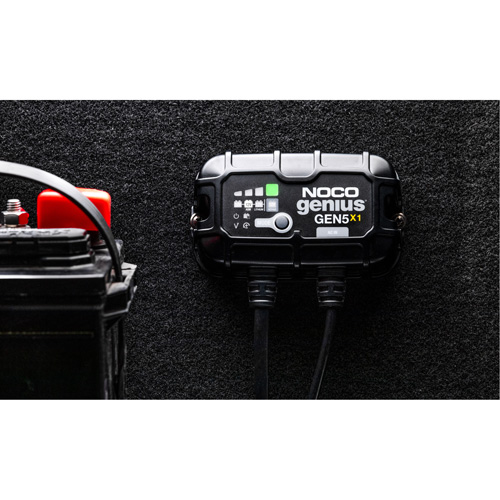 Genius&reg; Gen5X1 1-Bank, 5-Amp On-Board Battery Charger NTL Industrial