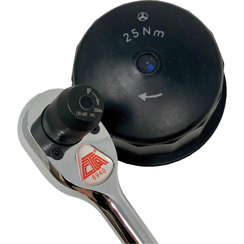 Torque Limiting Ratchet Wrench, 3/8" Drive, Cushion Grip Handle NTL Industrial