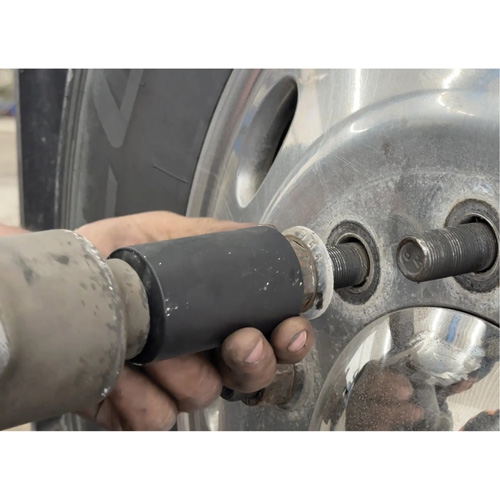 Jeu de douilles hexagonales et h&eacute;licoidales pour &eacute;crous de roue de camion NTL Industrial