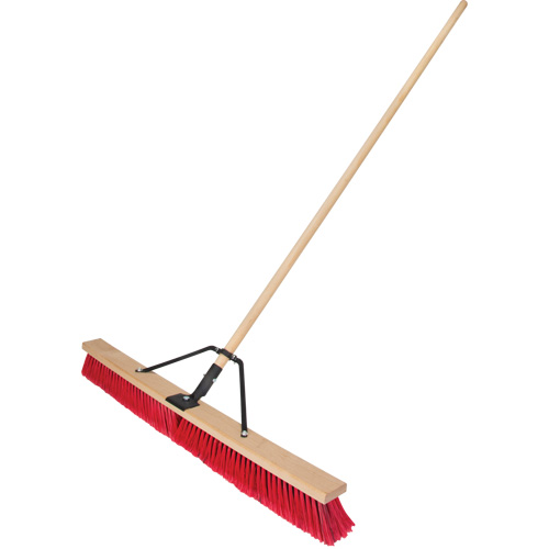 Balai-brosse &agrave; manche renforc&eacute;, 36", Moyen, Soies PVC NTL Industrial