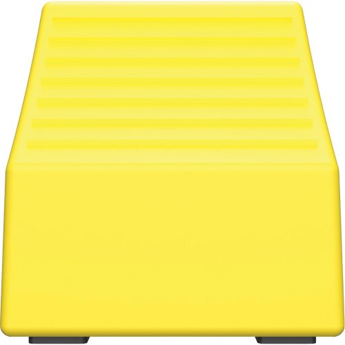 Cale de roue ultra-robuste pour l'exploitation mini&egrave;re Checkers Safety, PEHD, Jaune, 14-1/2" la x 17-1/2" p x 16" h NTL Industrial