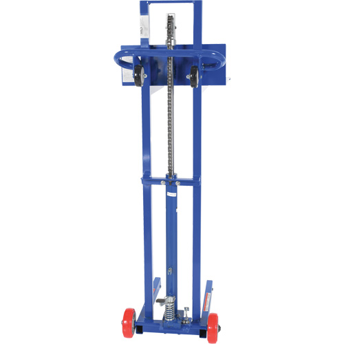 Gerbeur hydraulique &agrave; plateforme, M&eacute;canisme Pompe au pied, Capacit&eacute; de 400 lb, Levage max de 51-1/8" NTL Industrial