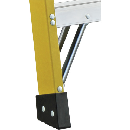 6600 Series Industrial Heavy-Duty 2-Way Stepladders, Fibreglass, 300 lbs. Capacity, 6' NTL Industrial