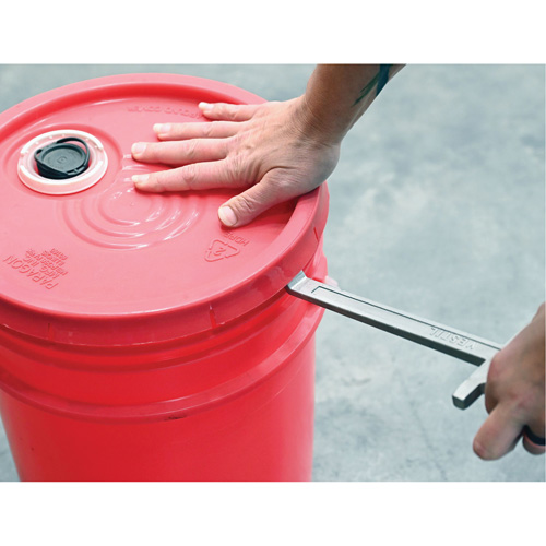 Cl&eacute; pour baril, Ouverture de 3/4"/2", Poign&eacute;e 9-1/2", Acier inoxydable NTL Industrial