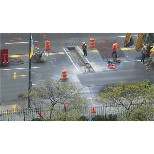 Peinture de marquage industrielle invers&eacute;e &agrave; base de solvant Quik-Mark, 17 oz, Canette a&eacute;rosol NTL Industrial