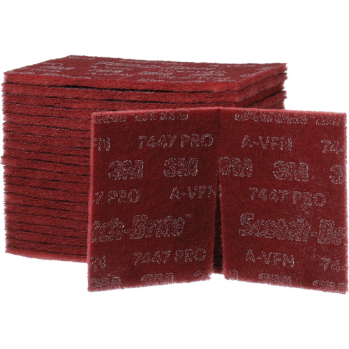 Tampons manuels Scotch-Brite 7447, Oxyde d'aluminium, 9" x 6", Grain Tr&egrave;s fin NTL Industrial