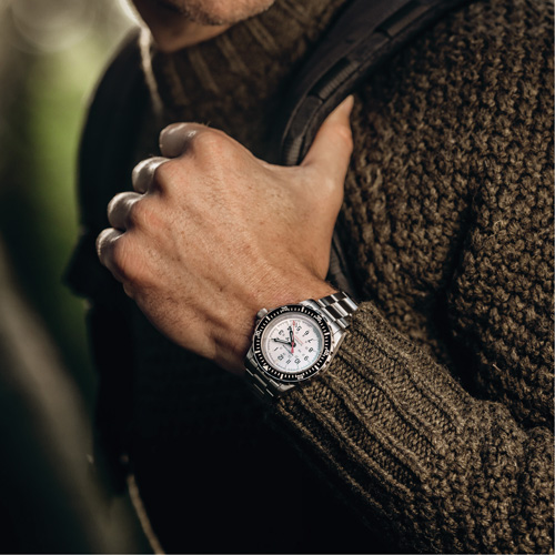 Grande montre automatique de plong&eacute;e &eacute;dition arctique GSAR avec bracelet en acier inoxydable, Num&eacute;rique, &agrave; piles, 41 mm, Argent NTL Industrial