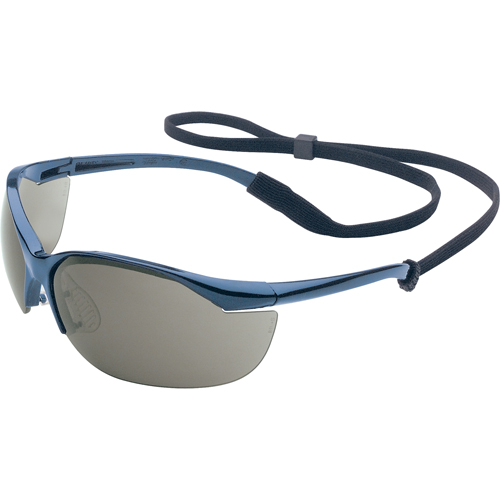 Lunettes de s&eacute;curit&eacute; Uvex Vapor, Lentille Grise/fum&eacute;e, Anti-&eacute;gratignures, ANSI Z87+/R&eacute;pond ou surpasse la norme CSA Z94.3 NTL Industrial