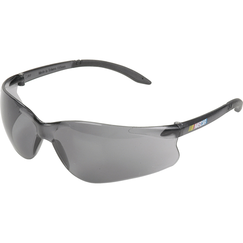 Lunettes de s&eacute;curit&eacute; Nascar GT, Lentille Ambr&eacute;e, Anti-&eacute;gratignures, R&eacute;pond ou surpasse la norme CSA Z94.3 NTL Industrial