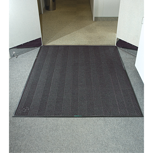 Waterhog&reg; Eco Elite Matting, Wiper/Scraper, 6' x 8' x 3/8", Grey Ash NTL Industrial