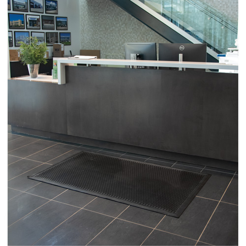 Low-Profile Matting, Rubber, Scraper Type, Solid Pattern, 3' x 5', Black NTL Industrial