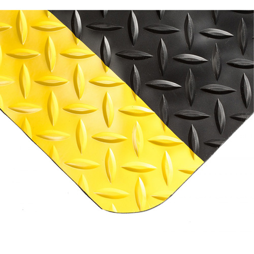 Tapis Smart No 497, Losange, 4' x 10' x 1", Noir/Jaune, PVC/Ur&eacute;thane NTL Industrial