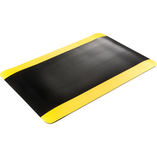 Tapis tr&egrave;s robuste pour panneau de contr&ocirc;le No 720, Ondul&eacute;, 3' x 10' x 5/8", Noir/Jaune, PVC NTL Industrial