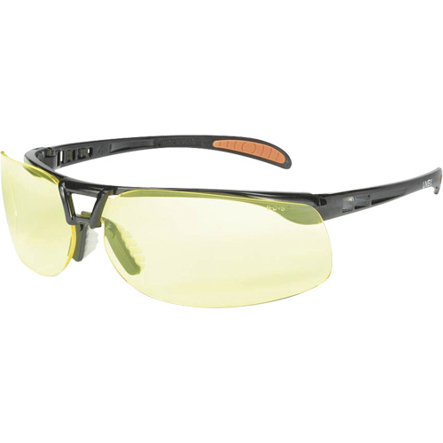 Lunettes de s&eacute;curit&eacute; Prot&eacute;g&eacute; avec lentilles HydroShield, Lentille Ambr&eacute;e, Antibu&eacute;e/Anti-&eacute;gratignures, ANSI Z87+ NTL Industrial