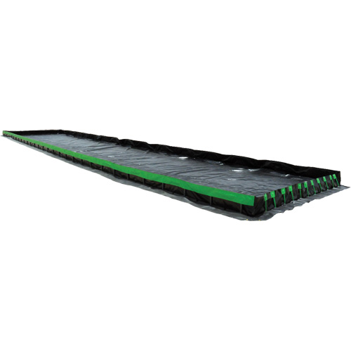 Berme Ultimate Copolymer 2000 Ultra-Containment Berm, Capacit&eacute; 5610 gal. US, 15' la x 50' lo x 12" h, Support &agrave; charni&egrave;re NTL Industrial
