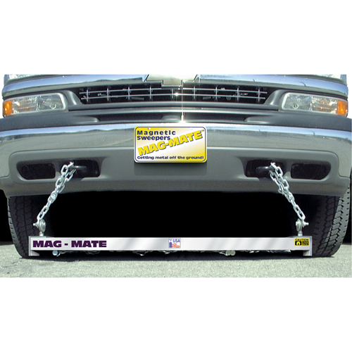 Balais de cour magn&eacute;tique, 84" la NTL Industrial