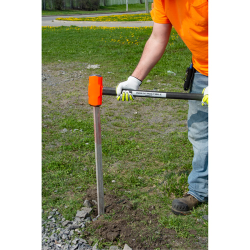 Indestructible Sledge Hammer, 14 lbs., 30", Fibreglass Handle NTL Industrial