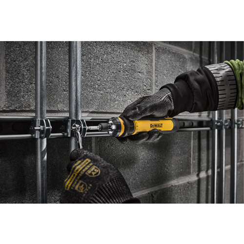 Jeu de tournevis sans fil de 14 morceaux avec commande FLEXDRIVE, 4 V, 44 lb-po/5 Nm couple max. NTL Industrial