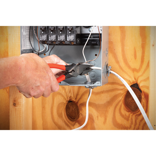 Pince &agrave; poign&eacute;e tremp&eacute;e de monteur de ligne pour ruban de tirage NTL Industrial