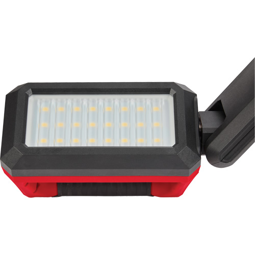 Ensemble d'&eacute;clairage pour soubassement de carrosserie M12, Magn&eacute;tique, Rechargeable, 1200 lumens NTL Industrial