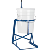 Basculeur de bidon, 5 gal. US (4,16 gal. imp.), 75 lb/34 kg Capacit&eacute;, 11-1/2" Ha. de distribution NTL Industrial