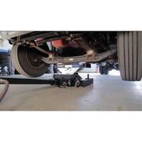 Cric de service de plancher, 12 tonne(s) Capacit&eacute;, 7-1/2" Abaiss&eacute;e, 15-3/4" &eacute;lev&eacute;e, Air comprim&eacute;/hydraulique NTL Industrial