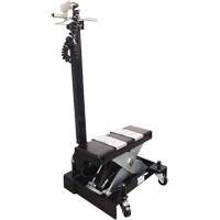 Cric de service de plancher &agrave; profil bas, 12 tonne(s) Capacit&eacute;, 7-1/2" Abaiss&eacute;e, 15" &eacute;lev&eacute;e, Air comprim&eacute;/hydraulique NTL Industrial