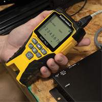 Ensemble de test de c&acirc;bles Ethernet avec testeur Scout Pro 3, t&eacute;l&eacute;commandes et adaptateur NTL Industrial