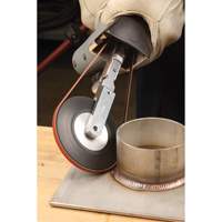 Bras de fixation de ponceuse-lime &agrave; courroie 28370 pour coins NTL Industrial