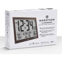 Horloge à réglage automatique à calendrier complet avec de très grands caractères, Numérique, À piles, Brun OR498 | NTL Industrial
