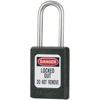 Cadenas de s&eacute;curit&eacute; S31 Zenex, Noir, Cl&eacute;s identiques, Thermoplastique, Largeur de 1-3/8" NTL Industrial