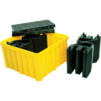 Palette antid&eacute;versement avec drain Ultra-IBC Spill Pallet , Capacit&eacute; de d&eacute;versement 400 gal. US, 58,75" x 58,75" x 33" NTL Industrial