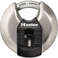 Cadenas prot&eacute;g&eacute; Magnum, Argent, Cl&eacute;s diff&eacute;rentes, Acier tremp&eacute;, Largeur de 2-3/4" NTL Industrial