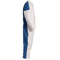 Coveralls, Medium, White, Tyvek&reg; 400 D NTL Industrial