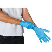 Emballages de gants jetables pour machine distributrice, Petit, Nitrile, 4,5 mils, Sans poudre, Bleu, Classe 2 NTL Industrial