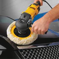 Polisseuse &agrave; vitesse variable avec d&eacute;marrage souple, 9"/7" tampon, 120 V, 12 A, 0-3500 Tr/min &agrave; vide NTL Industrial