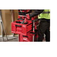 Boîte &agrave; outils avec un tiroir PACKOUT avec une capacit&eacute; de 50 lb, 16-3/10" x 22-1/5" x 14-3/10", Noir/Rouge NTL Industrial